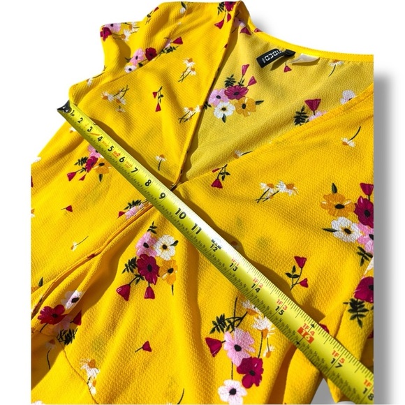 Divided By H&M Sunny Bright Yellow Floral Wrap Short Sleeve Mini Dress - Picture 7 of 16